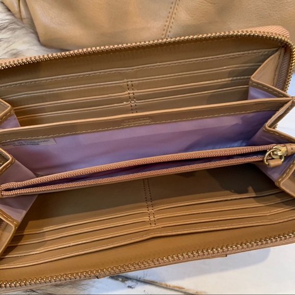 Leather Coach Purse and Matching Leather Wallet - Picture 16 of 16